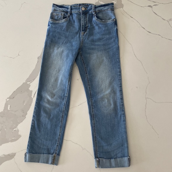 Suko High-Rise, 5 Pocket, Cuffed, Crop Jeans - Picture 3 of 11